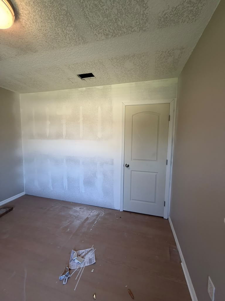 Drywall & Skim Coat Repair